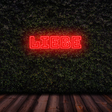 Lade das Bild in den Galerie-Viewer, "Liebe" Neonschild