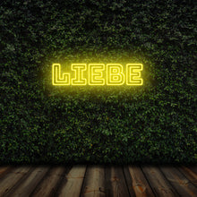 Lade das Bild in den Galerie-Viewer, "Liebe" Neonschild