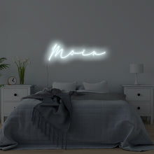 Lade das Bild in den Galerie-Viewer, Moin